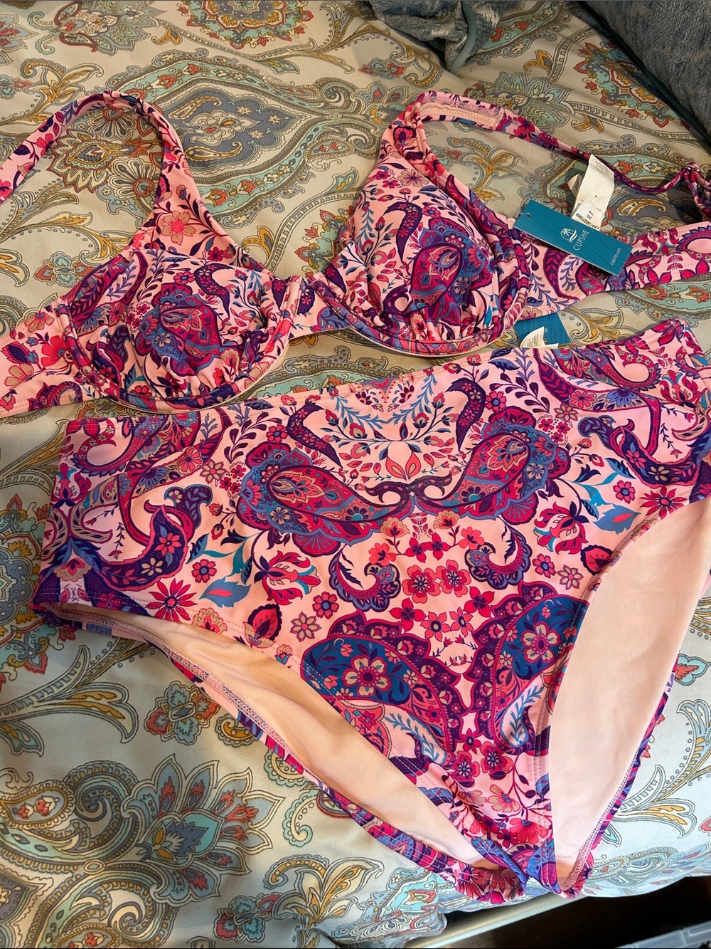 Cupshe Pink Paisley Two-Piece Underwire Bikini